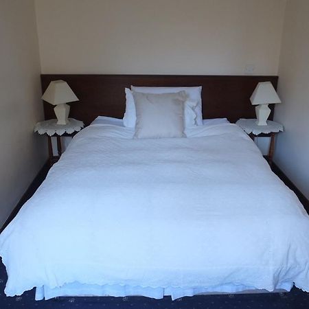 Woodville B&B Брей Екстериор снимка